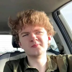 Meet your Posher, Juliana